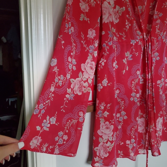 VS Vintage Floral Tie Blouse - Picture 6 of 7